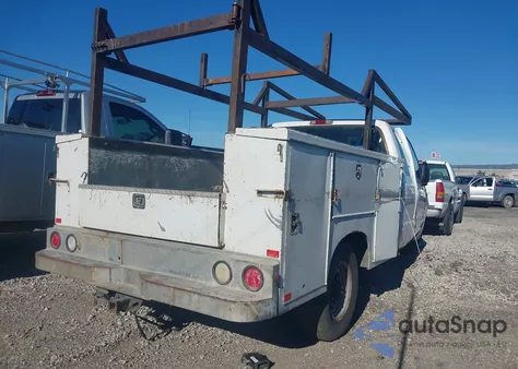 2001 Ford F-250 Lariat/Xl/Xlt z USA, uszkodzony, nr VIN 1FTNX20F21ED51885